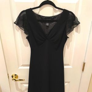 Jones New York Flutter Sleeve Midi Dress